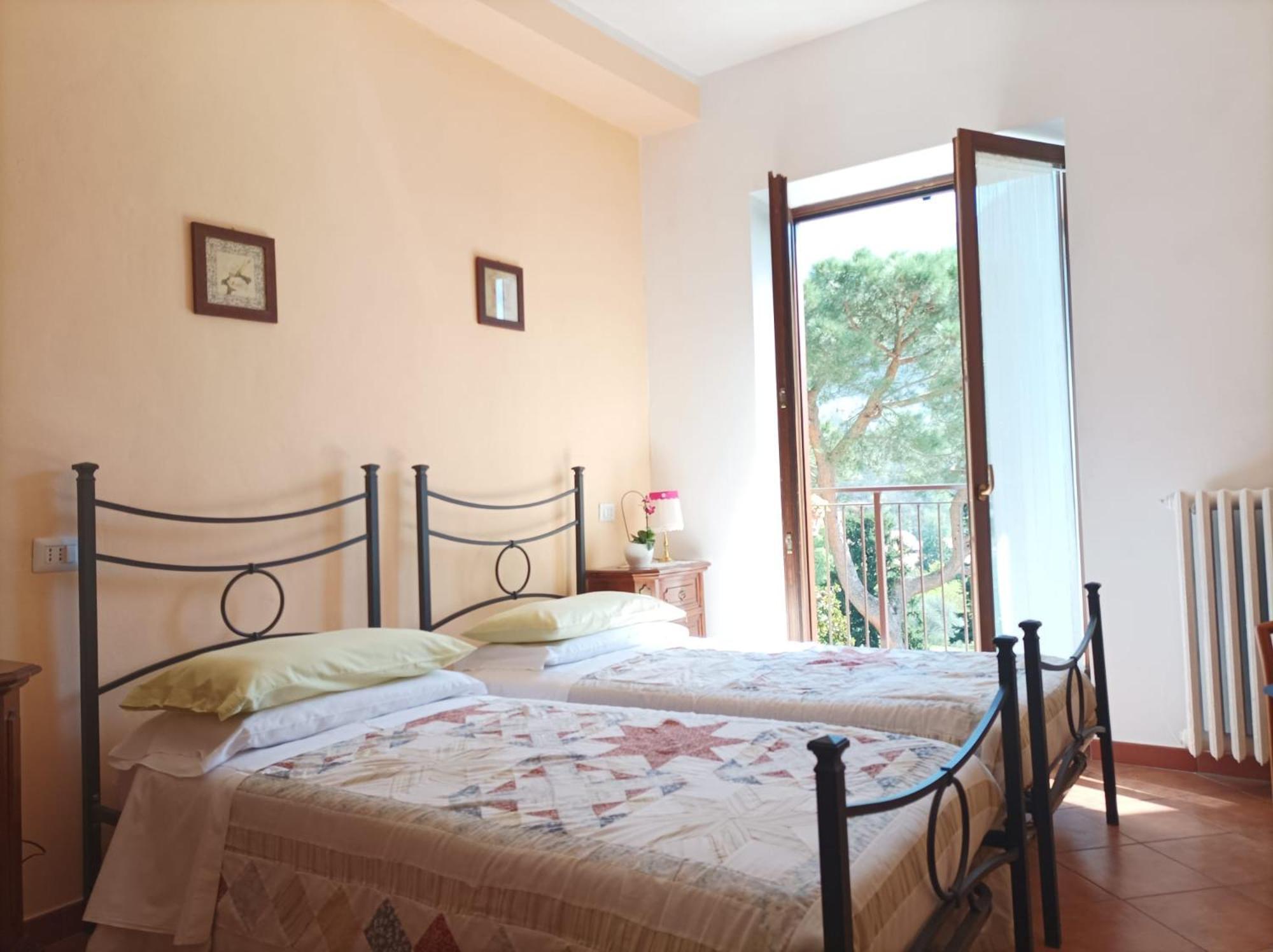 Bed And Breakfast Da Pio Castello  Bagian luar foto
