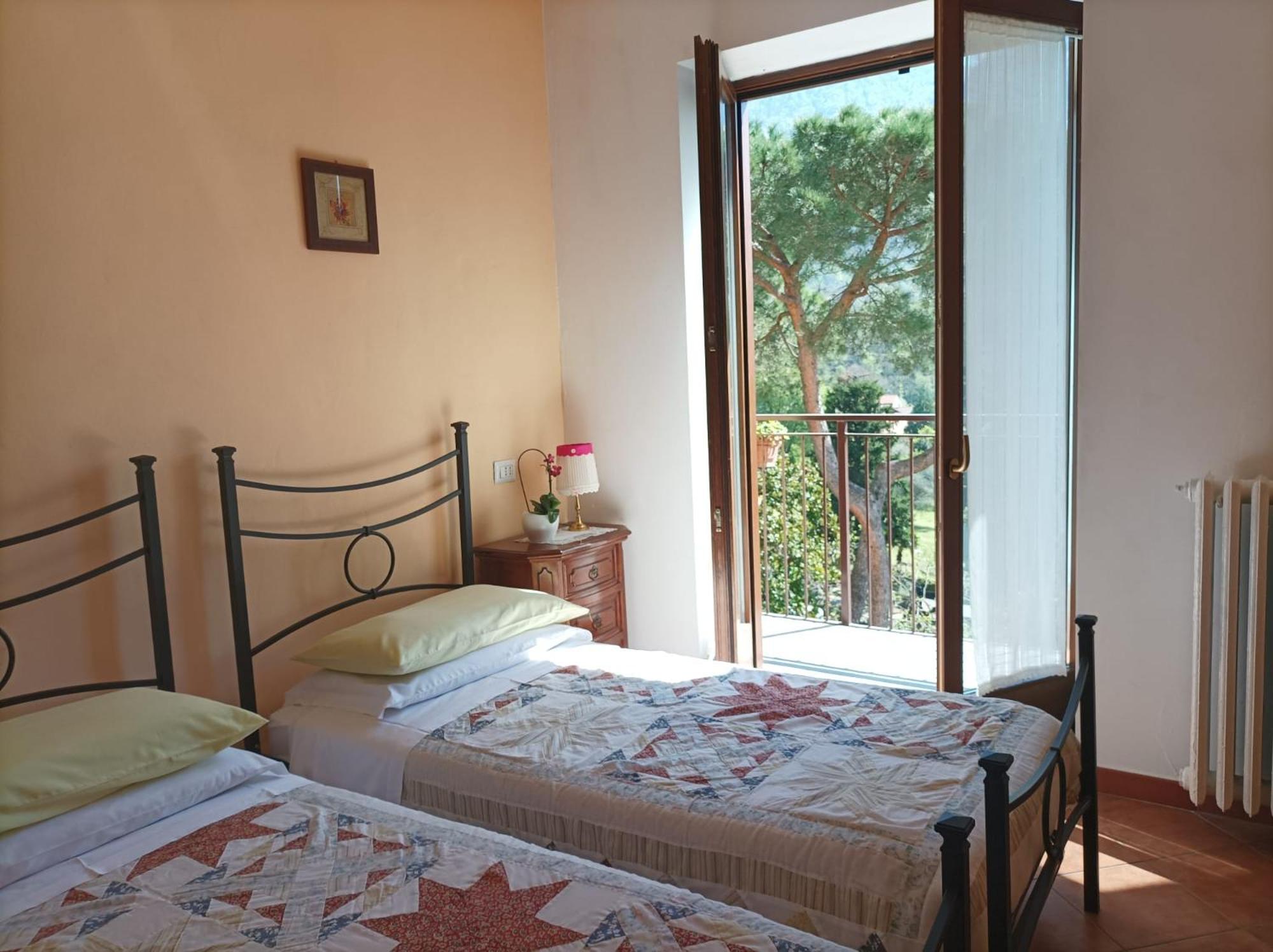 Bed And Breakfast Da Pio Castello  Bagian luar foto